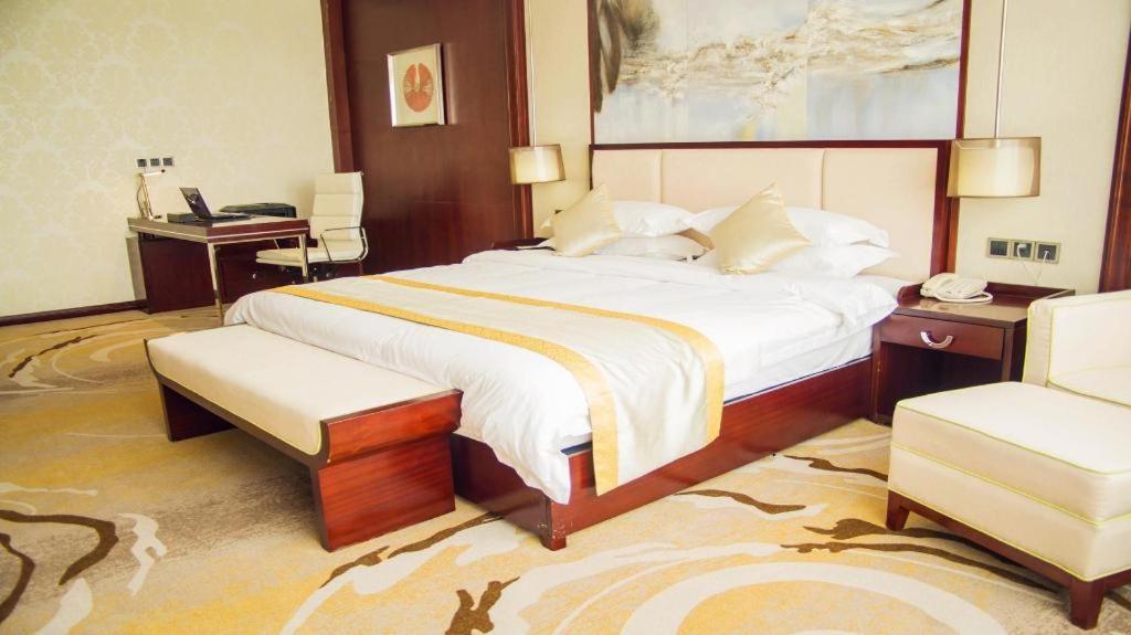 Grand Szechuan Hotel Viêng Chăn Ngoại thất bức ảnh