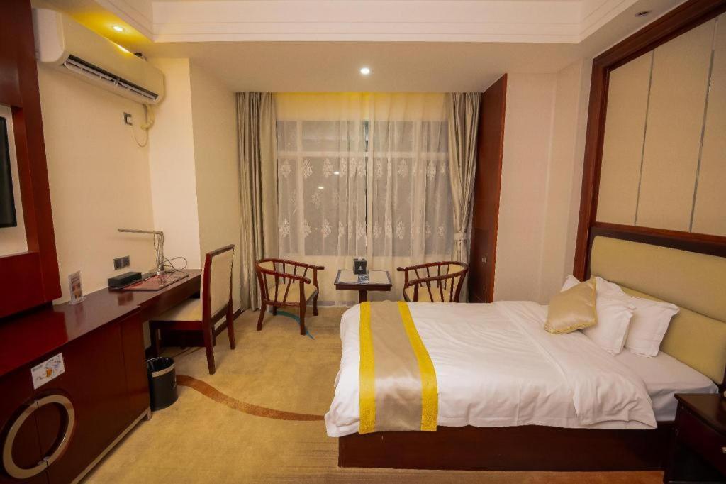 Grand Szechuan Hotel Viêng Chăn Ngoại thất bức ảnh